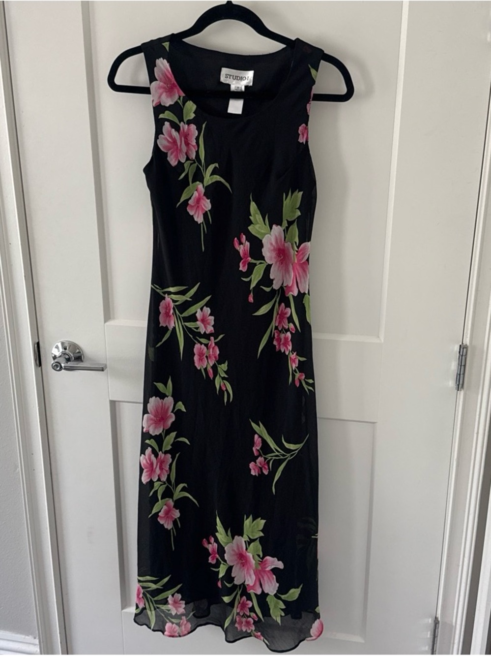 Studio 1Black Floral Sleeveless Midi Dress - Pink & Green